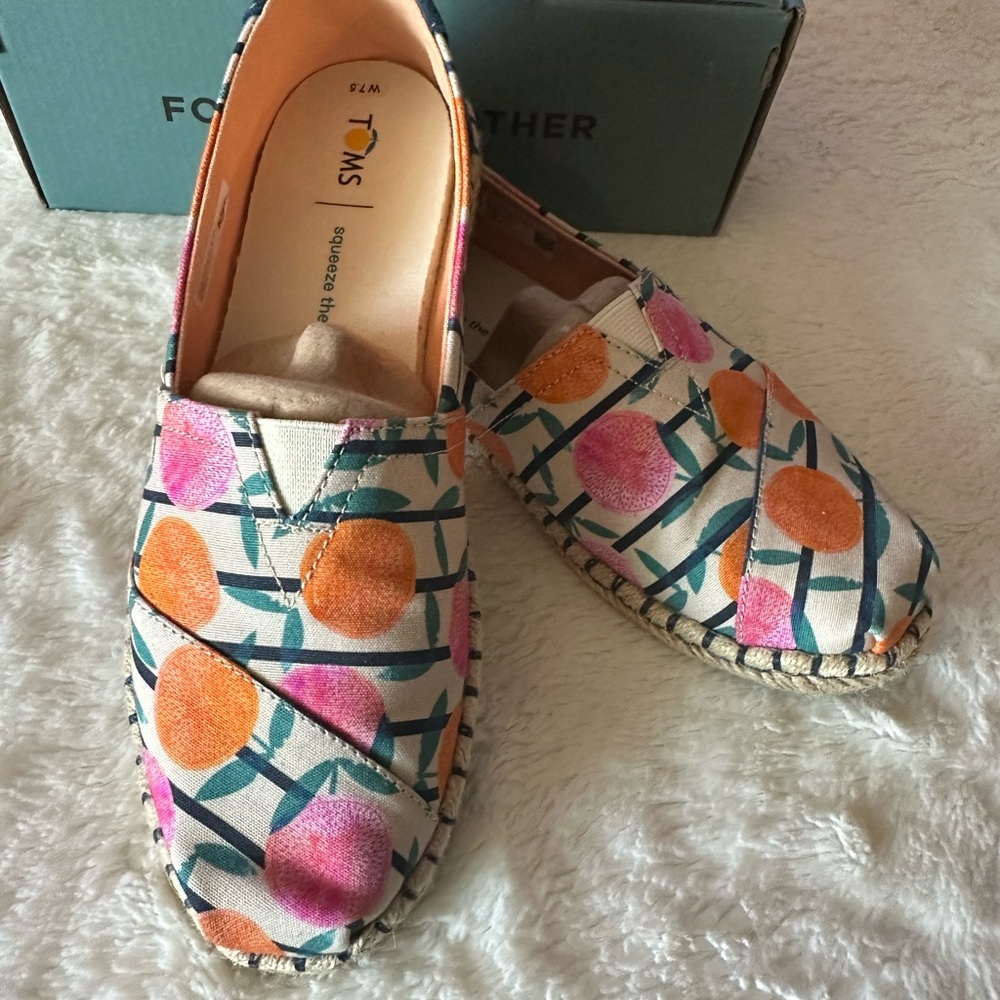 TOMS Women's Colorful Patterned Espadrilles
